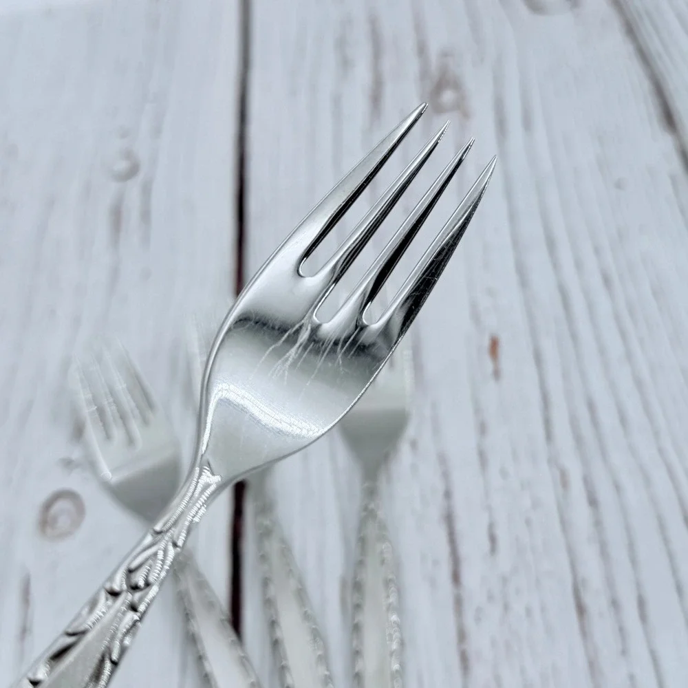 Oneida‎ Community Stainless Venetia 4 Cocktail Seafood Forks 6 Inch MCM 1968